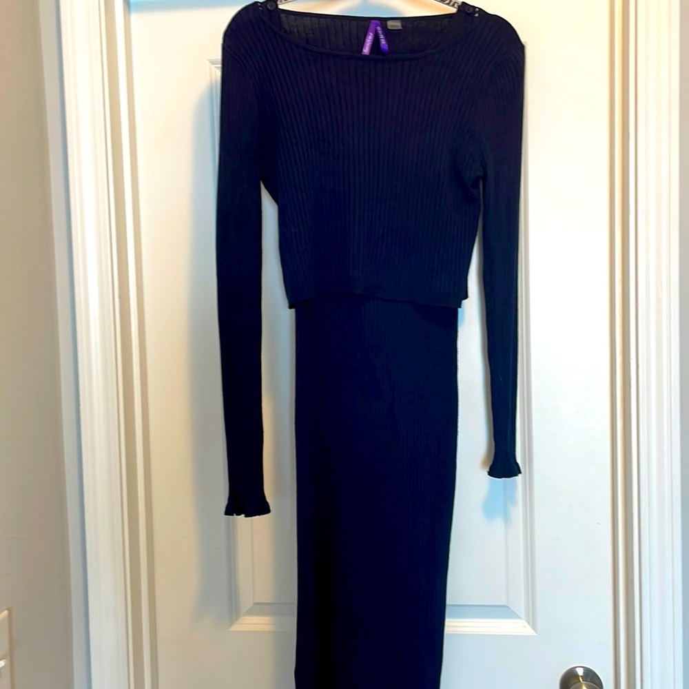 Boutique (Seraphine) Maternity/nursing sweater dress size 6.